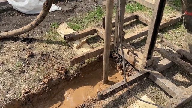 Бурение скважины на воду в коттеджном поселке "Осоргинский Поссад", ул. Рождественская смотреть онлайн