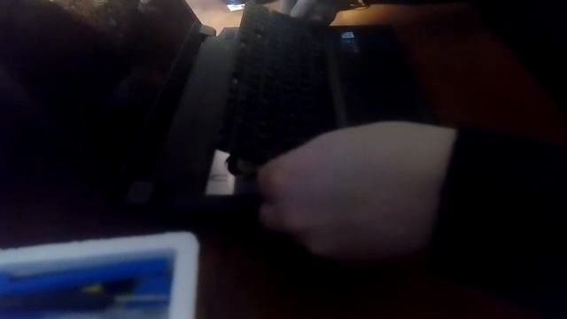 Lenovo B570E - замена клавиатуры смотреть онлайн