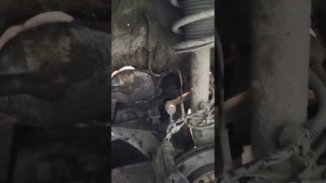 Замена, проверка уровня масла в мкпп. Номер двигателя пежо 406, Иран саманд. смотреть онлайн