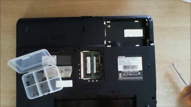 Smontare disassemble Toshiba Satellite L300D pc computer notebook laptop смотреть онлайн