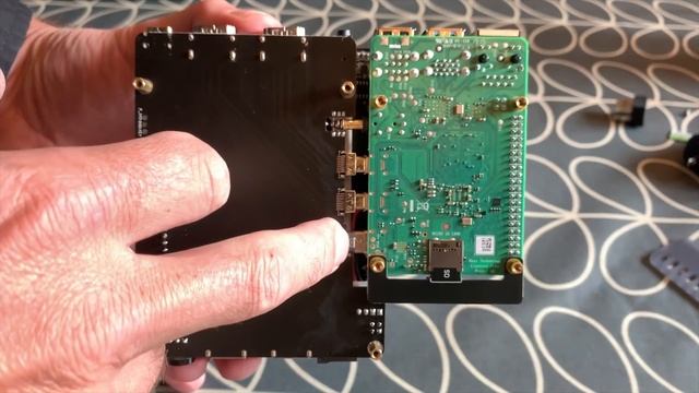 DeskPi Pro. SSD ready Passive or Active case. Raspberry Pi 4. смотреть онлайн