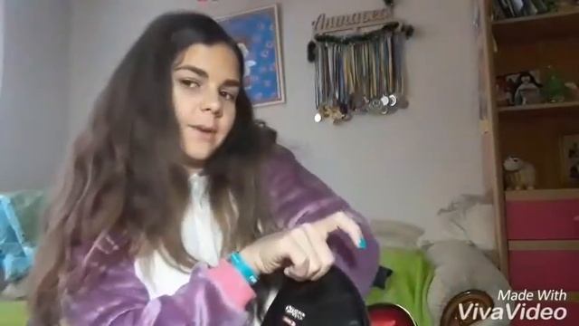 Что в моей сумке - рюкзак / первое видео смотреть онлайн