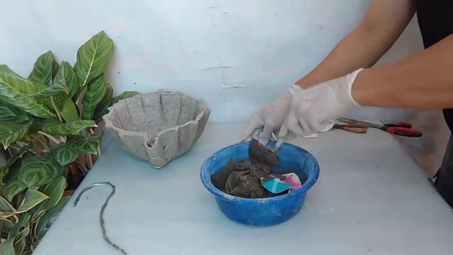 Make The Unique Swan/Duck Shaped Pot for Home Decorations // Cement craft ideas смотреть онлайн