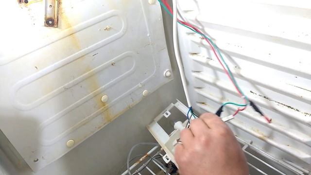 Reparacion de Heladera / nevera, cambio de termostato смотреть онлайн