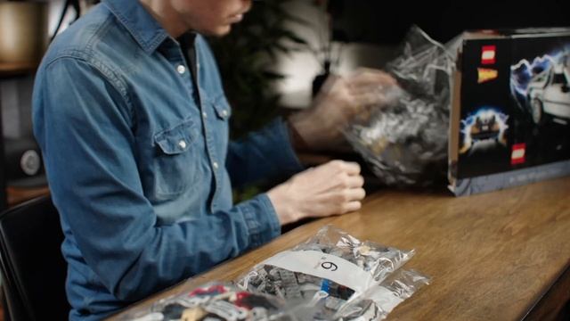 A Time Machine Unboxing Like No Other! смотреть онлайн