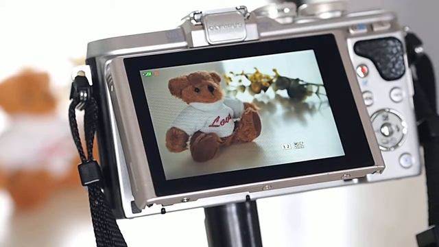OLYMPUS PEN E-PL8 タッチパネルで簡単撮影 смотреть онлайн