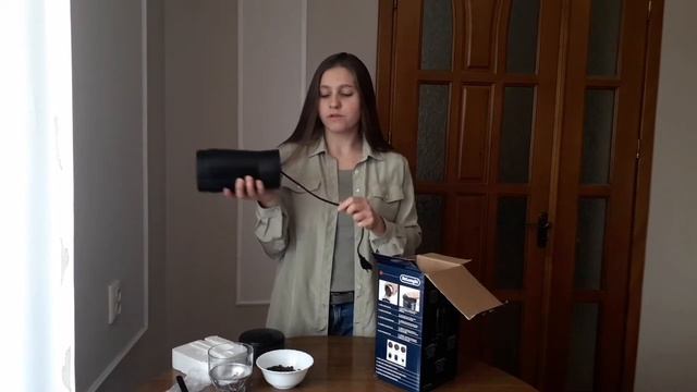 Кавомолка Delonghi KG 200 розпаковка,відео огляд,распаковка обзор кофемолка Delonghi KG 200 смотреть онлайн