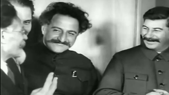 Как генерал УСНУЛ перед Сталиным, и что с ним сделали после этого смотреть онлайн