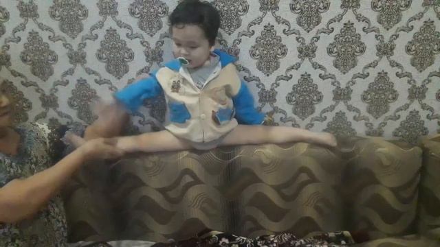 ali_men_aia (шпагат Алихана) смотреть онлайн