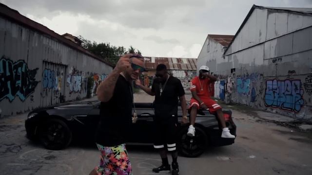 Dorrough Music - Drive Reckless ft. Riff Raff смотреть онлайн