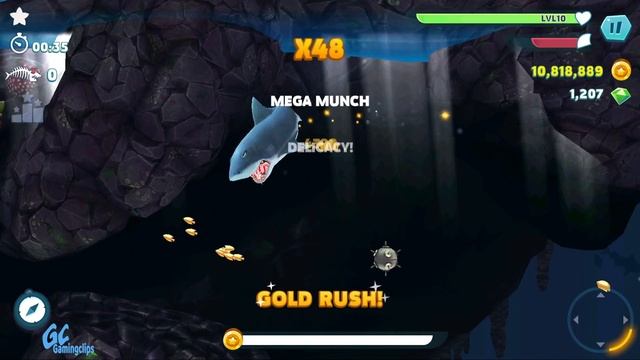 MEGALODON Vs GREAT WHITE SHARK! Hungry Shark Evolution