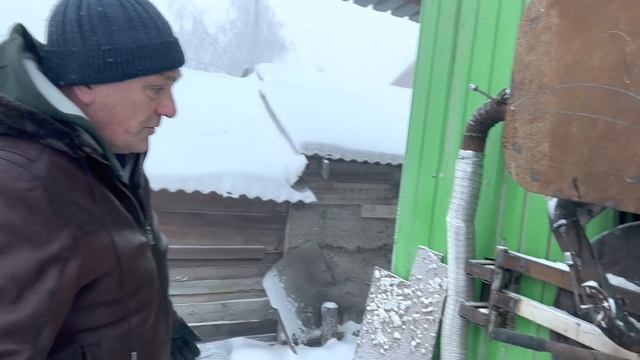 КОТЁЛ ЭКСТРЕМАЛЬНОГО ГОРЕНИЯ -50 мороза топка в 3 дня 1 раз жара ? на объекте смотреть онлайн