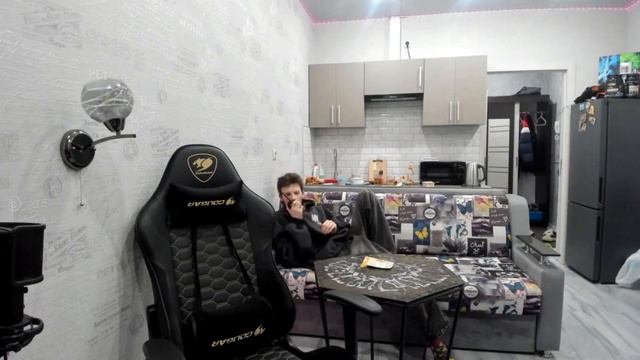 Стрим Мафани, ирл пранки свидание, Мафаня, Sbomba, Бебрина.