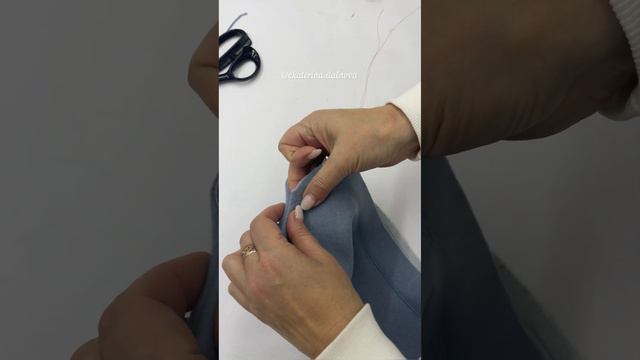 Обработка отложного воротника. Часть 2 смотреть онлайн