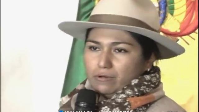 Ministra Paco: Pedimos a EMOL rectifique su titular, que afecta el paso del Dakar por Bolivia смотреть онлайн