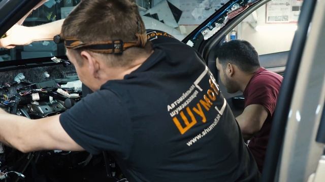Toyota Hilux смотреть онлайн