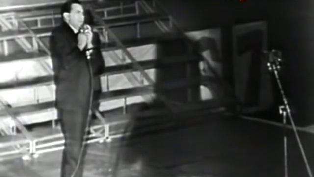 Эмиль Горовец - Падает снег смотреть онлайн