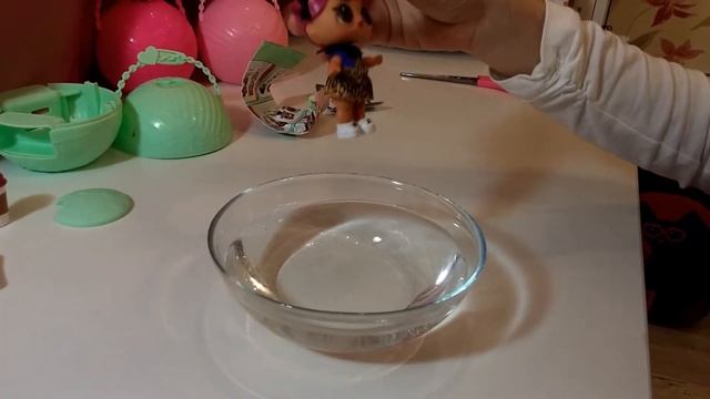 Открываю шар LOL. Попалась УЛЬТРА-РЕДКАЯ КУКЛА?!!!В золотом шаре./ALISA смотреть онлайн