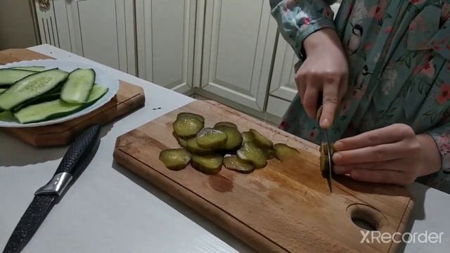 /Как приготовить вкуснейшие бургеры дома/,???/ смотреть онлайн