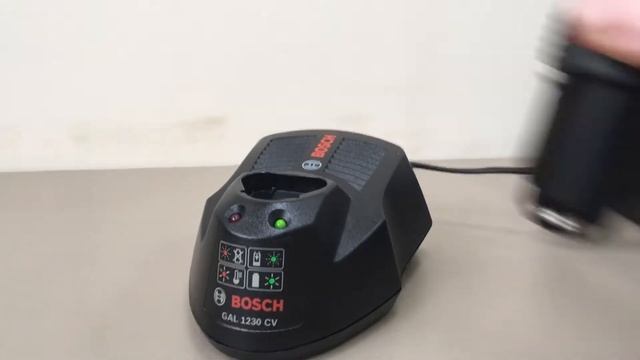 Аккумуляторный ударный гайковёрт Bosch GDR 12V-110 Impact Driver Professional (GDR 10,8 V EC) смотреть онлайн