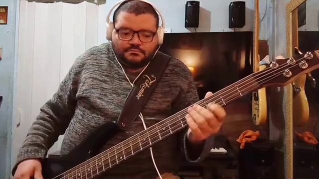 Deus de milagres - Ibanez Soundgear 5 cordas смотреть онлайн