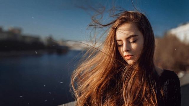 Ellina - Она меня околдовала (Remix) | Music In The Car