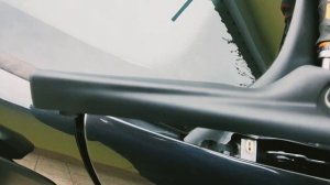 Скрип,скрежет в районе лобового стекла.Что делать?