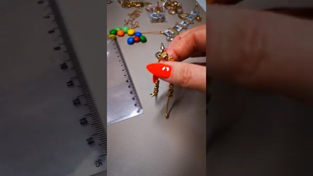 в стиле Тиффани тоус смотреть онлайн