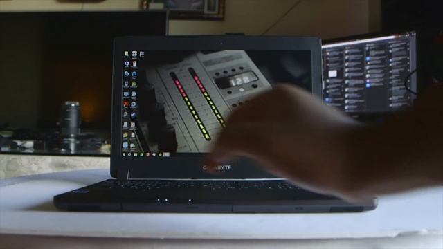 Gigabyte P35K v3 Gaming Notebook Review | GTX 965M 4GB, 4720HQ, 8GB смотреть онлайн