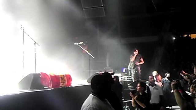 Three Days Grace with Matt Walst "Home" смотреть онлайн