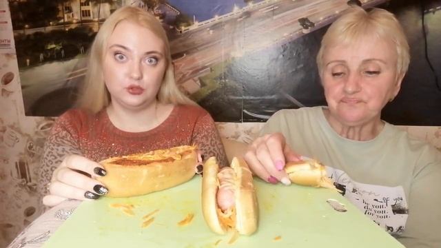 Мукбанг /Mukbang. Хот-доги.