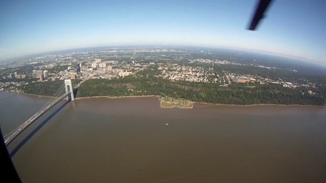 Полет над NY на вертолете смотреть онлайн