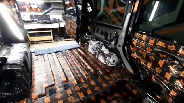 Mercedes G55 AMG полная шумоизоляция смотреть онлайн