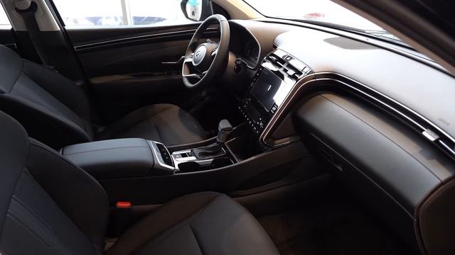 Hyundai Tucson смотреть онлайн