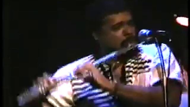 Bobby Rodriguez Y La Nueva Cia With James Moody at Village Gate смотреть онлайн