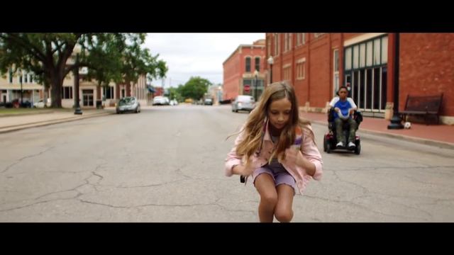 THE GIRL WHO BELIEVED IN MIRACLES Trailer (2021) Mira Sorvino Family Movie смотреть онлайн