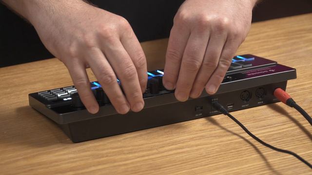 DONNER B1 смотреть онлайн