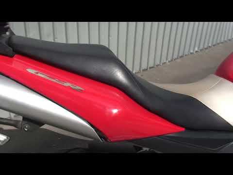 K8614 SUZUKI GSR400 смотреть онлайн