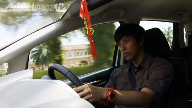 Test drive Honda Jazz RS 2014 Indonesia by AutonetMagz смотреть онлайн