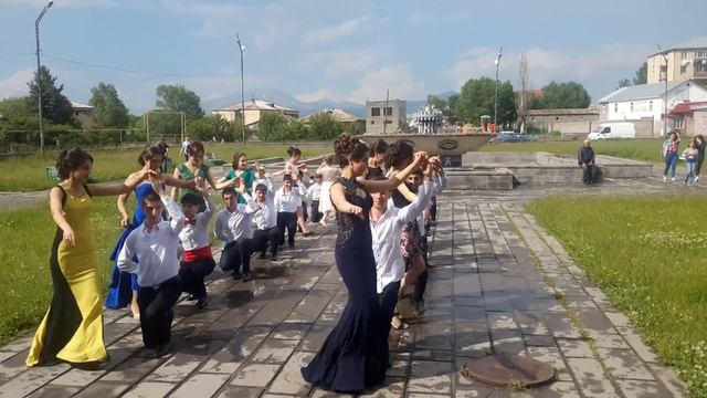 Выпускной в муз.школе*ВАЛЬС* смотреть онлайн