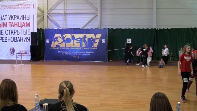 11.02.17 г. Чемпионат Украины и Международные соревнования по современным танцам, пл. С, часть 30 смотреть онлайн