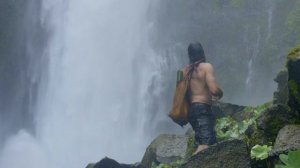 Инстинкт выживания 1 серия «Вулканический остров» (документальный сериал, 2016)