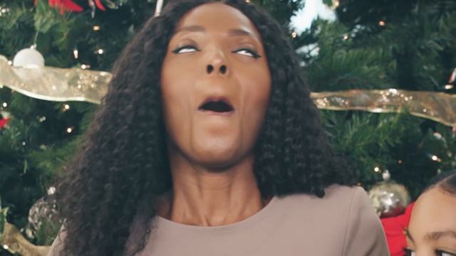 Mom SHOCKED By iPad Photos! смотреть онлайн