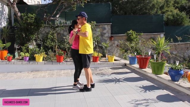 Cours de Kizomba gratuit - Les changements de rythme et la balade смотреть онлайн
