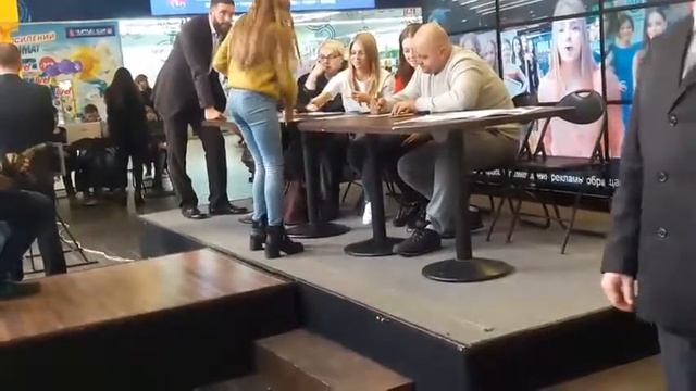 28/10/2016 Афтограф сессия Дизель Шоу в ТРЦ Фабрика. смотреть онлайн