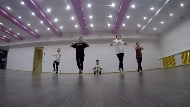 Hip Hop продолжающие | Студия танца "Будь Собой" | Лобня смотреть онлайн
