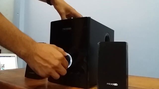 ลำโพง Microlab M500 2.1 Speaker (เบส) смотреть онлайн