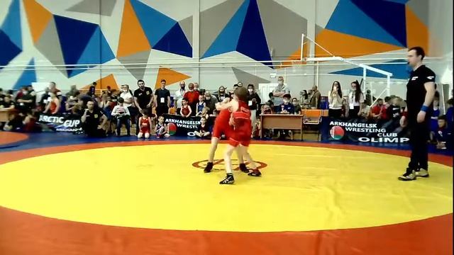 Фестиваль спортивной борьбы м самбо посвящённого Дню Победы в ВОВ. Ковер 1 смотреть онлайн