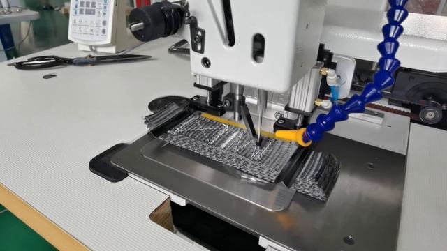 Продажа автоматических швейных машин для страховочные привязи в Казахстан смотреть онлайн