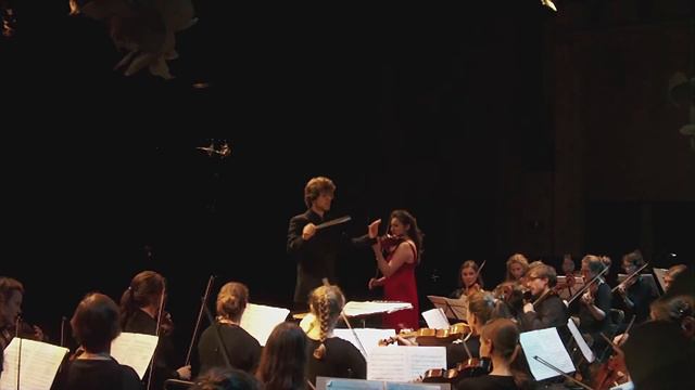 Laurène Baron (violon) - Hymne Pour Violon Et Orchestre De Alphons Diepenbrock (1862-1921)